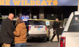 Tiroteo en una pista de hockey en Rhode Island deja al menos un muerto y 4 heridos