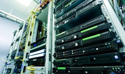 Experto por cable submarino chino: “Tener redundancia ofrece una capacidad competitiva inigualable”