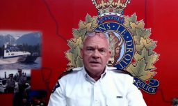 Al menos nueve asesinados en tiroteo masivo en una escuela y una vivienda en Tumbler Ridge, Canadá