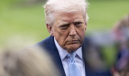 Trump amenaza con enviar agentes de migración: Apunta a reforzar controles de seguridad en aeropuertos