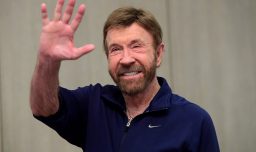 Muere Chuck Norris a los 86 años: Legendario actor de acción había sido hospitalizado de urgencia en Hawái