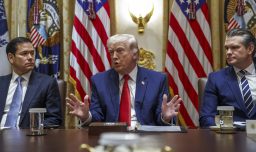 "Es una opción": Presidente Trump no descarta tomar control del suministro petrolero de Irán