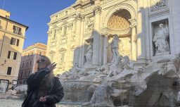 La Fontana de Trevi recauda casi medio millón de euros en su primer mes con acceso de pago