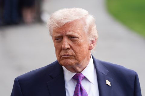 Trump asegura que Irán está “totalmente derrotado” y que busca un acuerdo tras dos semanas de ofensiva