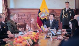 EE.UU. y Ecuador lanzan "operaciones conjuntas" contra "terroristas" en suelo ecuatoriano