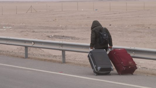 Director de Migraciones revela que Gobierno de Gabriel Boric evalúo regularizar a 180.000 migrantes empadronados