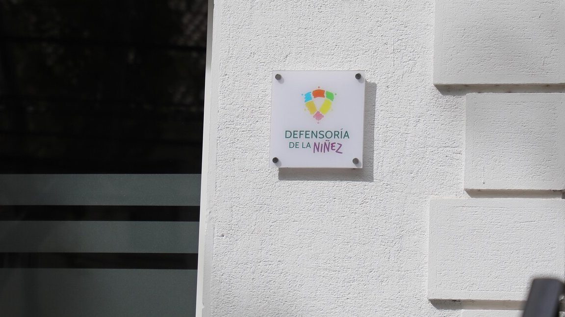 Defensoría de la Niñez presenta tres querellas por homicidios ocurridos contra una niña y dos adolescentes esta semana