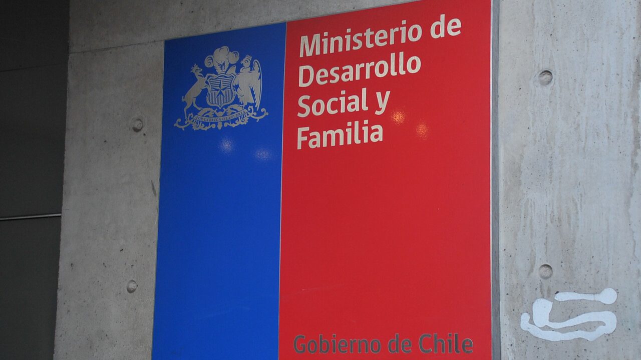 Gobierno retiró desde Contraloría decreto para implementar la nueva Ley de Adopción: Es para 