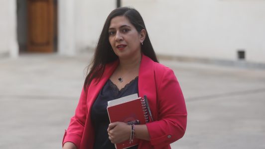 Karina Delfino (PS) pide "celeridad en la investigación" tras hallazgo de cadáver frente a su casa