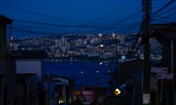 Reportan masivo corte de luz en la Región de Valparaíso: Más de 20 mil clientes están sin servicio