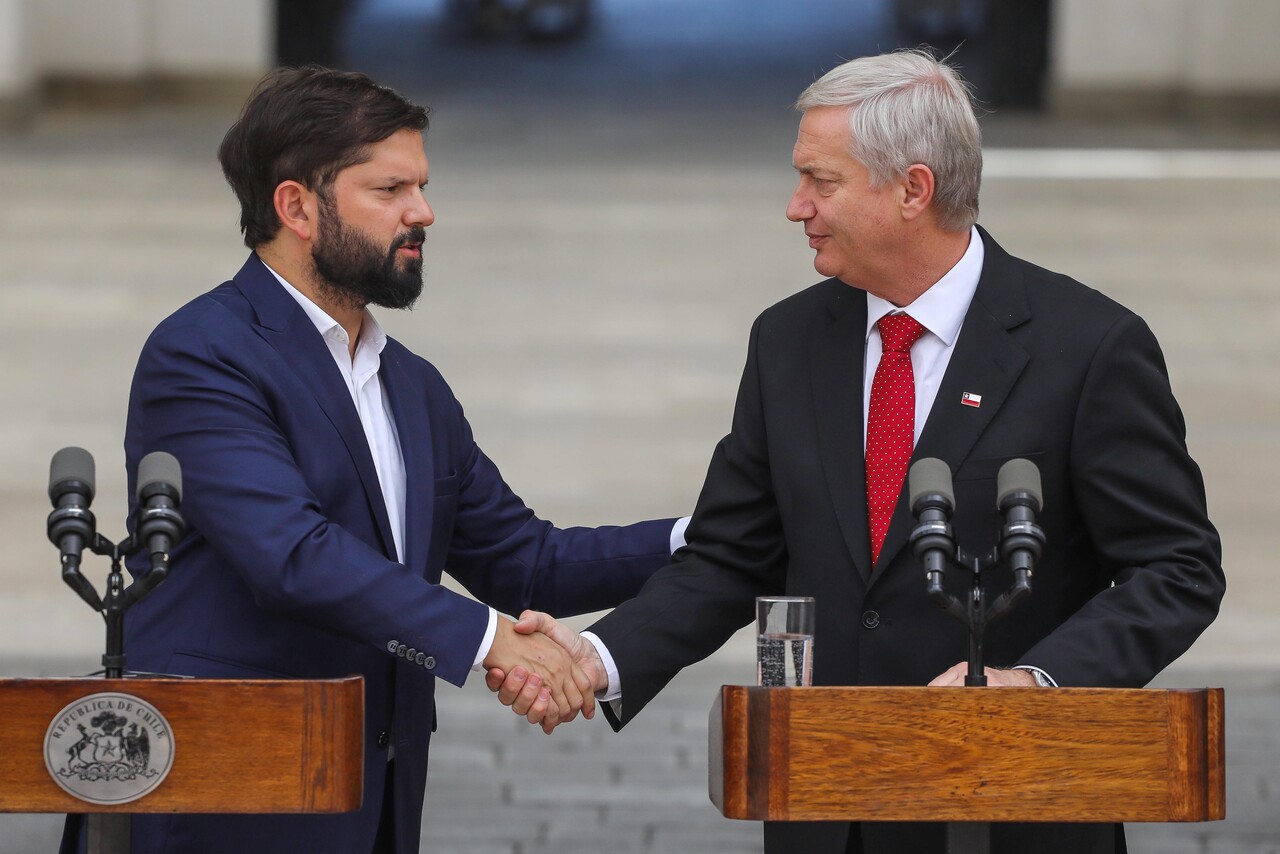 Quiebre entre Boric y Kast: Los episodios que terminaron con una abrupta suspensión de su reunión en La Moneda