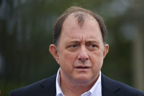 Poduje arremete contra gestión del Gobierno por avance en reconstrucción: "Creo que ha sido un desastre"