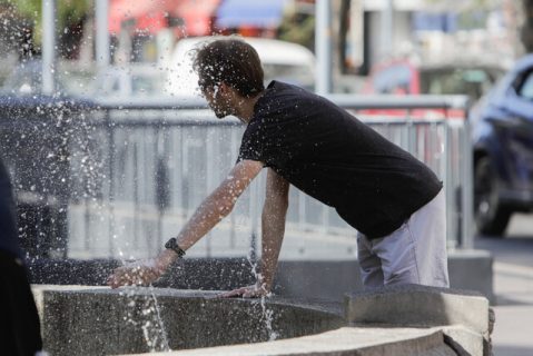 Pronostican altas temperaturas para este viernes en Santiago: ¿Cuál será la máxima?