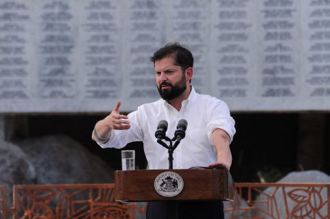 “Saldré como un ciudadano más a construir una vida lejos de la primera línea": Presidente Boric en última cadena nacional