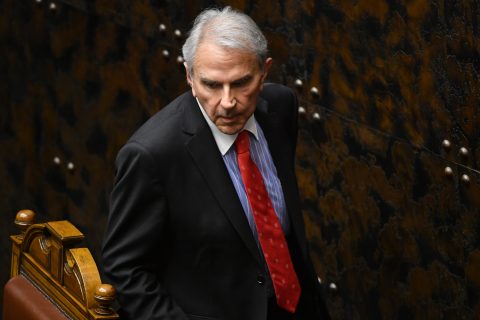 “No están siendo sinceros ni transparentan lo que ocurrió en el gobierno anterior”: Senador Moreira (UDI) responde a críticas al Ejecutivo