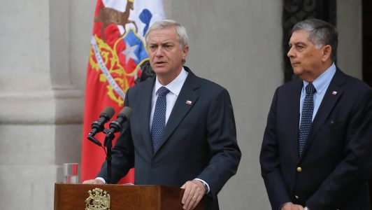 Gobierno de Kast activa las “balas de plata”: Estos son lo servicios donde cambiará altos directivos