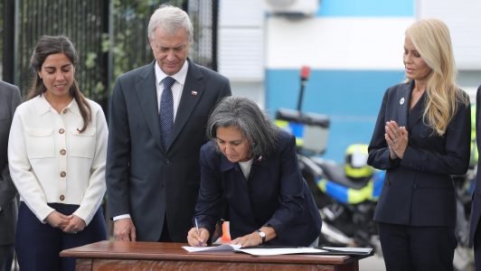 Clínicas de Chile valoran anuncio de alerta sanitaria oncológica: Trabajo público-privado ha sido "vital para avanzar en necesidades"