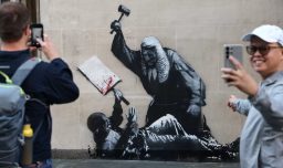 Banksy desenmascarado: Investigación revela identidad del misterioso artista callejero tras años de anonimato