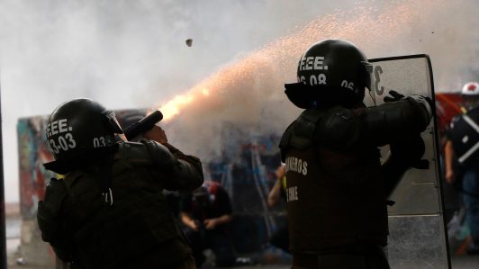 Capitán de Carabineros es absuelto por apremios ilegítimos en contexto del estallido social