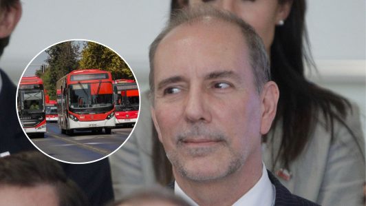 De Grange apunta a "ineficiencias" en el transporte público: "Llegamos a 7.900 buses, la misma cantidad de micros amarillas"