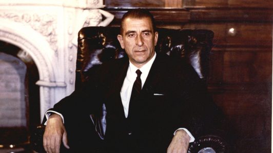 Caso Frei Montalva: Corte Suprema rechaza indemnización a exagente de la DINA por "error judicial"