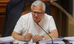 Senador Saavedra (PS) advierte que plan económico de Kast "no tiene espacio" para recortes tributarios en medio de guerra y alza de precios