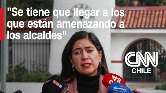Karina Delfino (PS) pide "celeridad en la investigación" tras hallazgo de cadáver frente a su casa