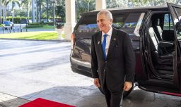 José Antonio Kast sostiene reunión con presidente de Bolivia en cumbre organizada por Donald Trump