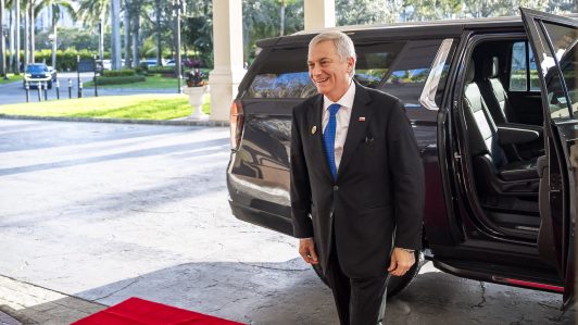 José Antonio Kast sostiene reunión con presidente de Bolivia en cumbre organizada por Donald Trump