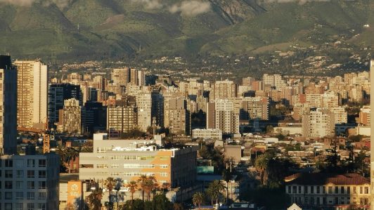 Ñuñoa lidera alza de gastos comunes en la RM con un aumento del 17% en el último año