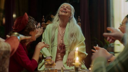 Prime Video lanza el tráiler de "La Casa de los Espíritus", la esperada adaptación de la novela de Isabel Allende