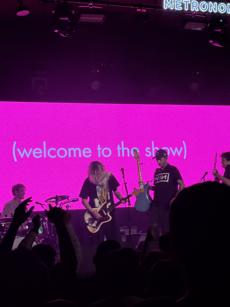 Royel Maddell durante el concierto de Royel Otis en Sala Metrónomo el lunes 16 de marzo de 2026