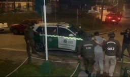 Región de Los Ríos: Detienen a sujeto que en 2024 evadió control policial en Corral lanzándose desde una barcaza