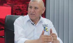 Fallece en accidente de tránsito el candidato presidencial peruano Napoleón Becerra cuando se dirigía a actividad de campaña