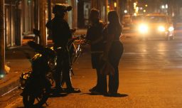 Ecuador: Más de 75.000 militares se desplegaron en cuatro provincias por toque de queda