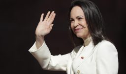 Machado reconoce al gobierno de Gabriel Boric por poner la defensa de los DD.HH. como "primer punto" en la agenda