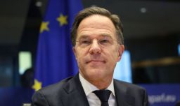 Secretario general de la OTAN dice que “no hay absolutamente ningún plan” para que la alianza se involucre en la guerra con Irán