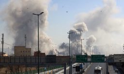 Irán e Israel lanzan nuevos ataques: Conflicto en Medio Oriente se extiende y entra en su sexto día