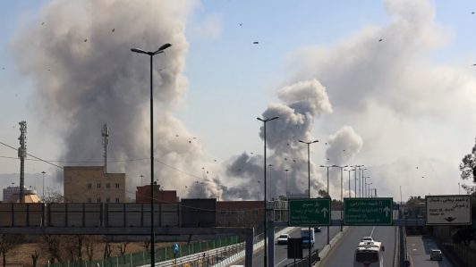 Irán e Israel lanzan nuevos ataques: Conflicto en Medio Oriente se extiende y entra en su sexto día