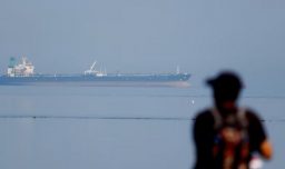 Conflicto en Medio Oriente: Las claves de por qué EE.UU. levantó temporalmente sanciones al petróleo ruso varado en el mar