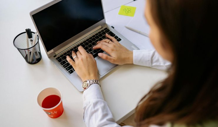 Participación laboral: El 40% de las empresas no tiene gerentes mujeres