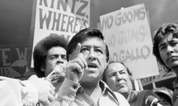 Acusan a Cesar Chavez, líder de los trabajadores agrícolas en el siglo XX, de haber cometido abusos sexuales durante décadas