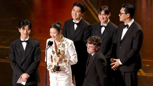 "Golden", de "Las guerreras K-pop", se convierte en la primera canción de K-pop en ganar un premio Oscar