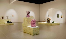 Cerámica contemporánea en Santiago: Sala de Arte CCU presenta “Formas desde el subsuelo”, con 14 artistas