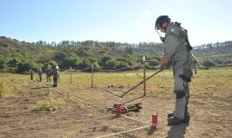 Exuniformado es condenado por fraude al fisco en desminado de la frontera: Además deberá pagar una multa de más de $140 millones