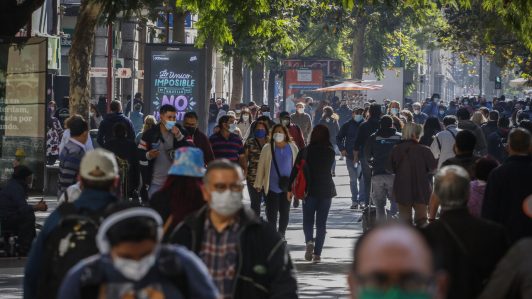 Economía plateada en Chile: ¿Cuáles son sus desafíos y oportunidades?