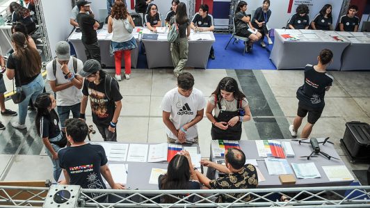 Diputados UDI piden al Ministerio de Educación conformar comisión asesora para evaluar duración de carreras universitarias