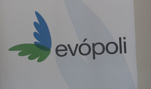 Tricel revoca disolución de Evópoli y asegura su permanencia como partido político