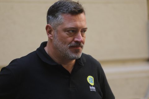 Sichel aborda violencia en establecimientos educacionales: “Tenemos que hacer algo porque revisar mochilas es un absurdo”