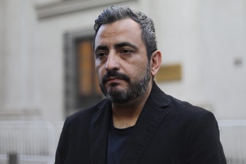 Formalizan a principal imputado por agresión al alcalde Christopher White: Quedó con arresto domiciliario